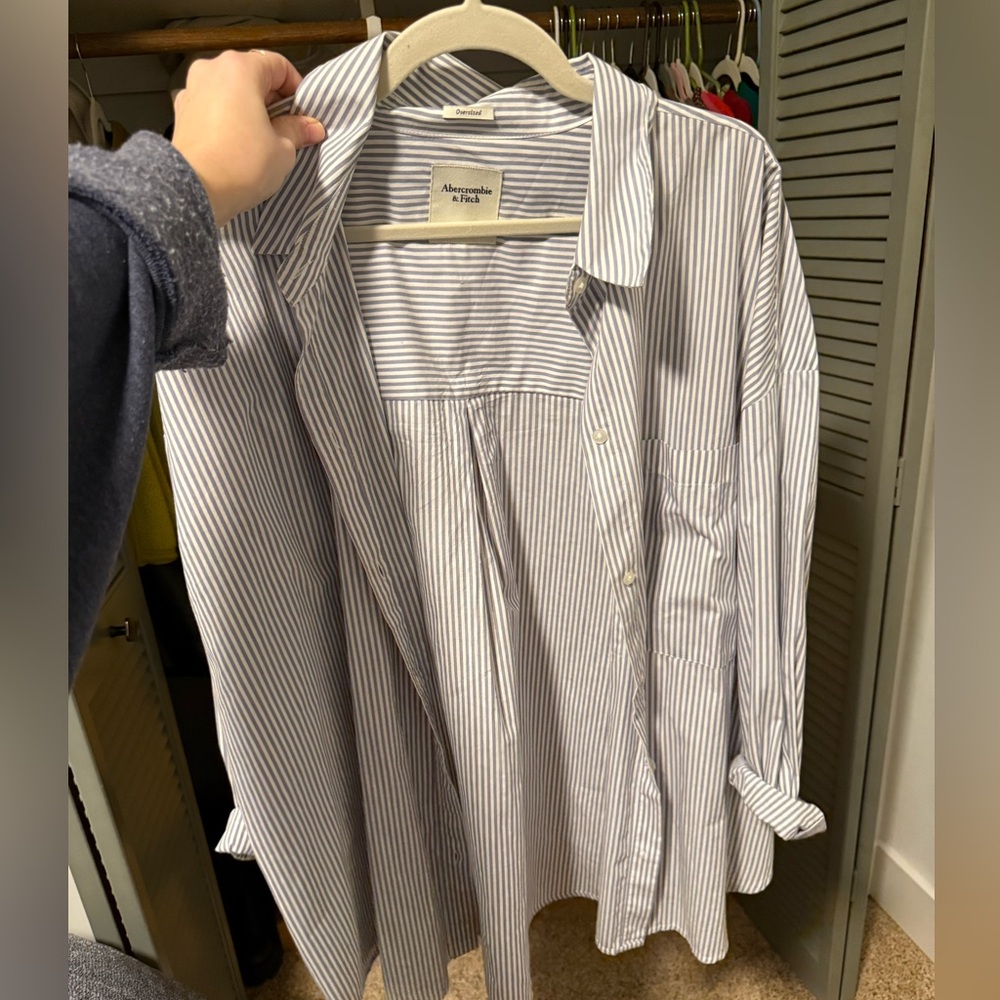 A&F oversized poplin shirt